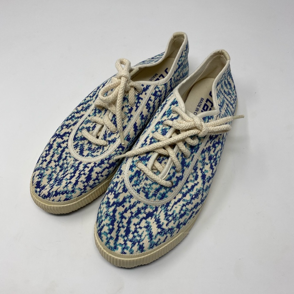Startas blue and cream canvas shoes